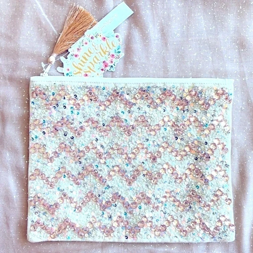 Brand New Handcrafted Embellished Sequined Bling Zippered Makeup Bag w/ Tassel